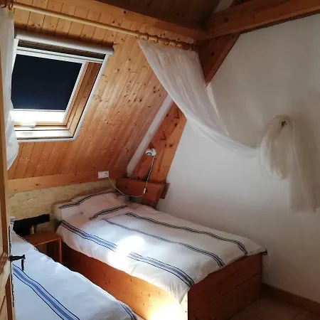 度假居 Pech Cujoul 屈埃尔西地区古尔东