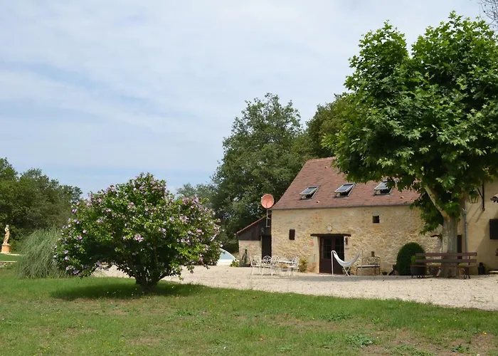 Nyaraló Pech Cujoul *